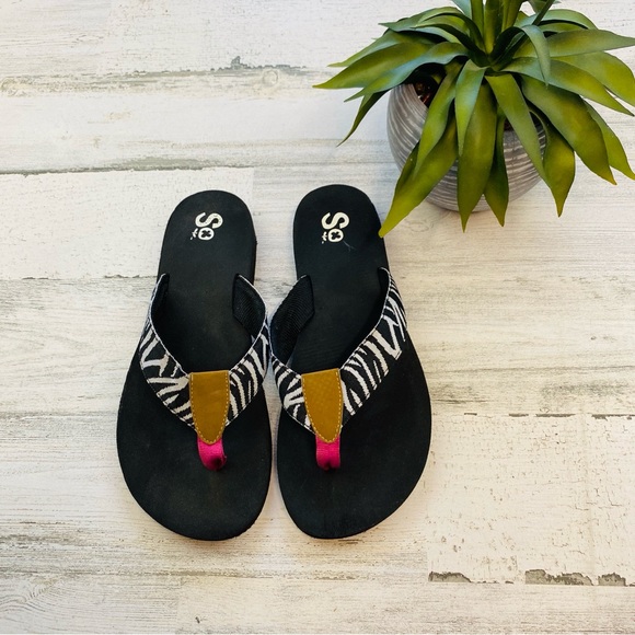 SO Shoes - Zebra flip flop sandals
